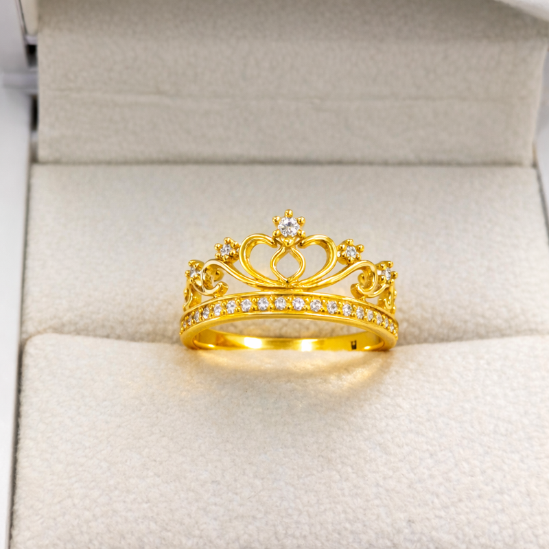 Anillo Corona 15 Años Circon Blanco T7-1/2 /3.75/gr ID: 2862