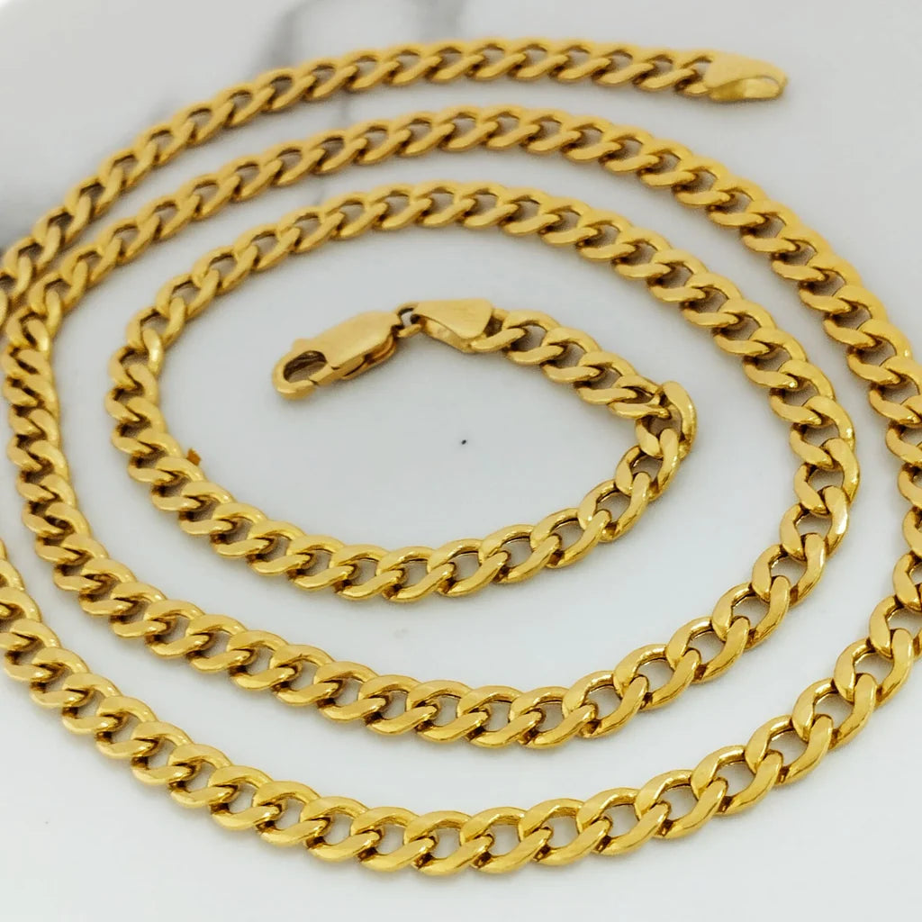 Silver chain with gold lines