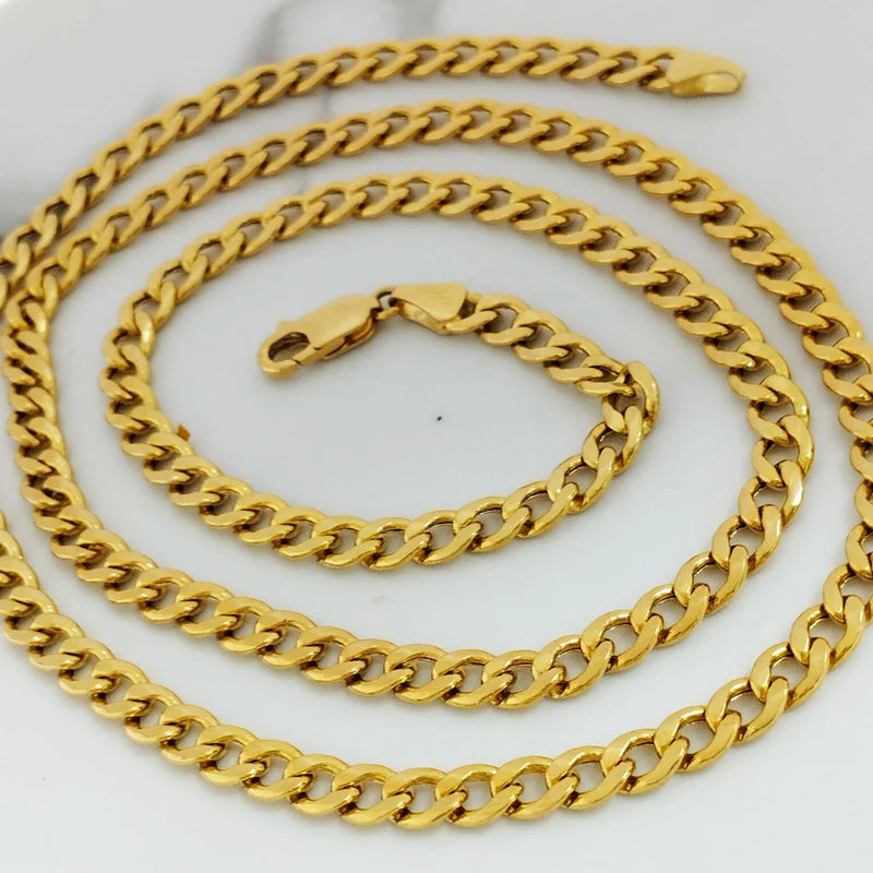 Cadena de plata con líneas en oro