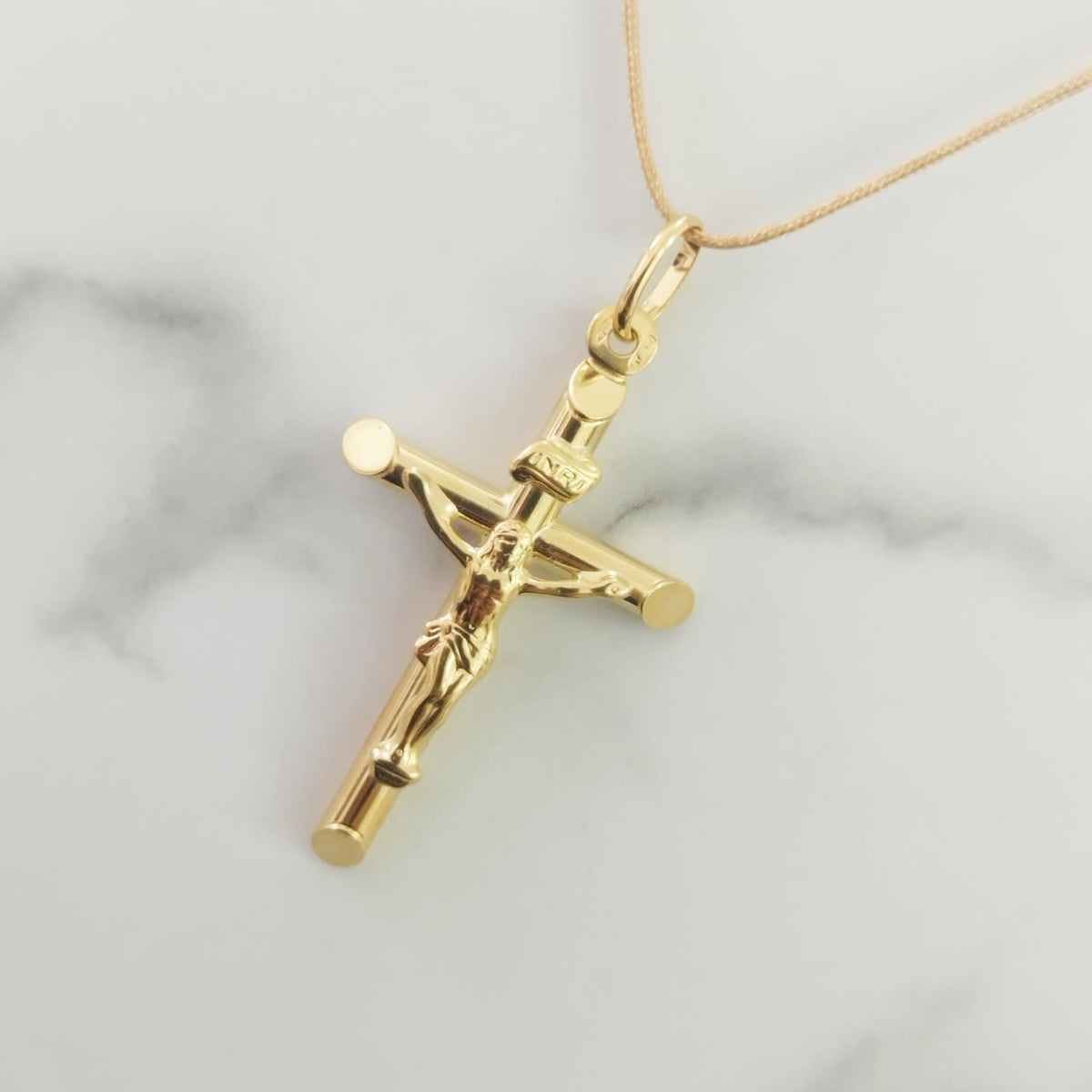 Dije cristo 3cm 0.7gr  ID: 1591