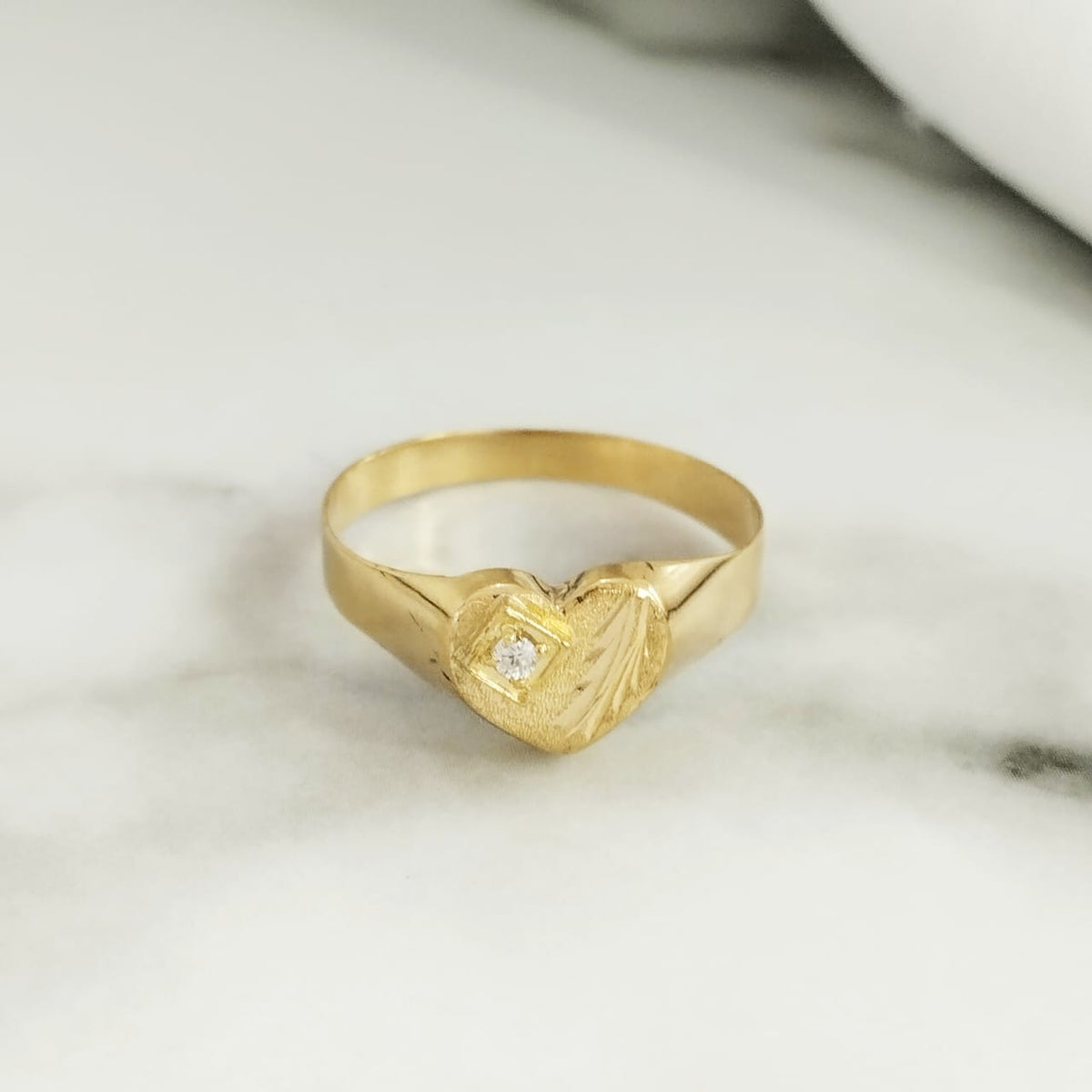 Anillo Corazon Espiga Con Circon Blanco T6 /1.22/gr ID: 2146