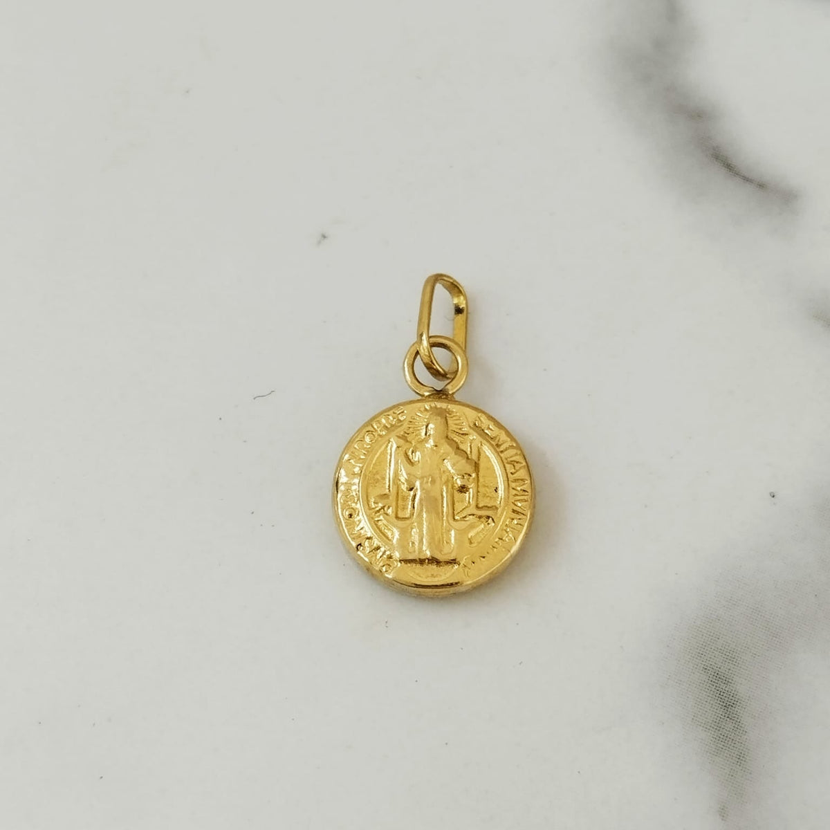 Dije San Benito 1cm /0.48/gr ID: 2900